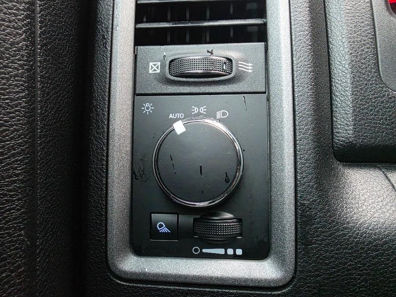 ram 1500 Classic 2021 - 35