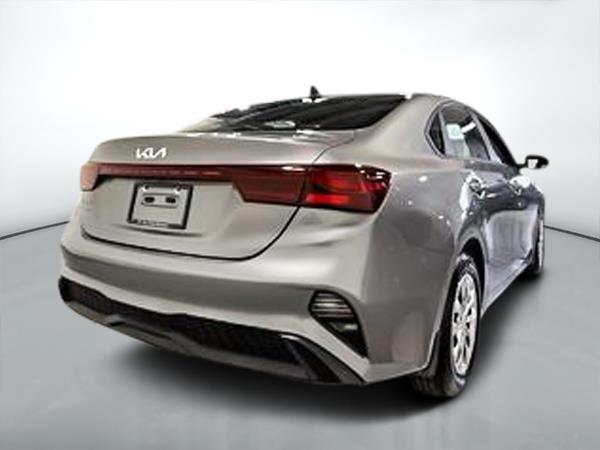 kia Forte 2024 - 3