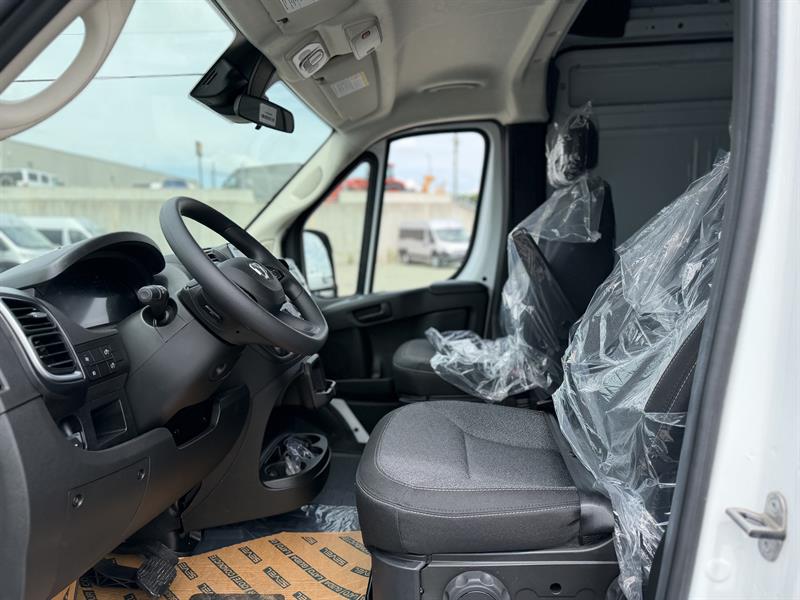 ram ProMaster fourgonnette utilitaire 2025 - 8