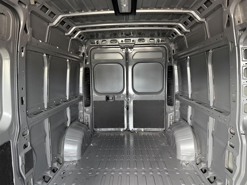 ram ProMaster fourgonnette utilitaire 2025 - 11