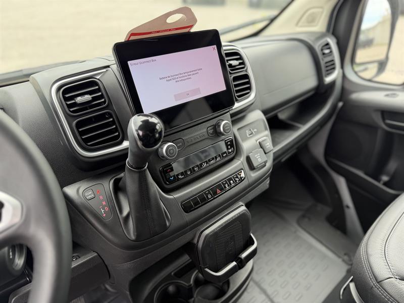 ram ProMaster fourgon vitré 2025 - 10