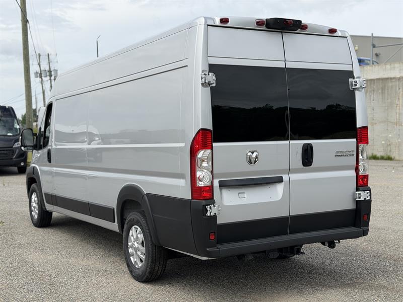 ram ProMaster fourgonnette utilitaire 2025 - 5