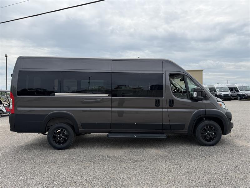 ram ProMaster fourgon vitré 2025 - 2