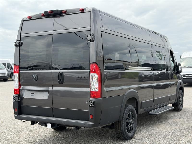 ram ProMaster fourgon vitré 2025 - 3