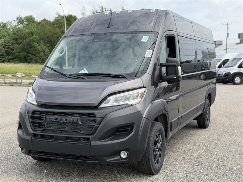 ram ProMaster fourgon vitré 2025 - 7