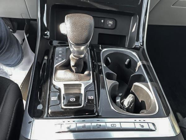 kia Carnival 2023 - 20