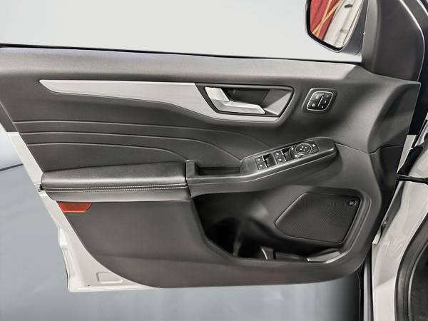 ford Escape 2023 - 12