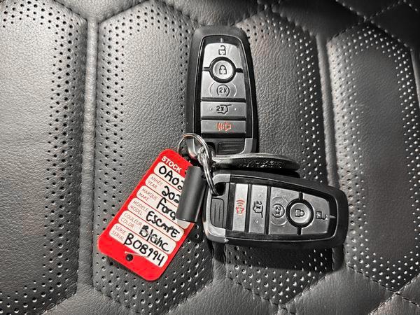 ford Escape 2023 - 28