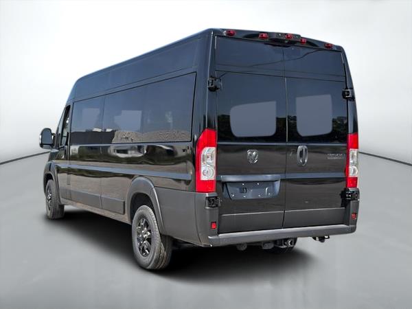 ram ProMaster fourgon vitré 2025 - 5