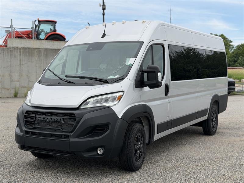 ram ProMaster fourgon vitré 2025 - 7