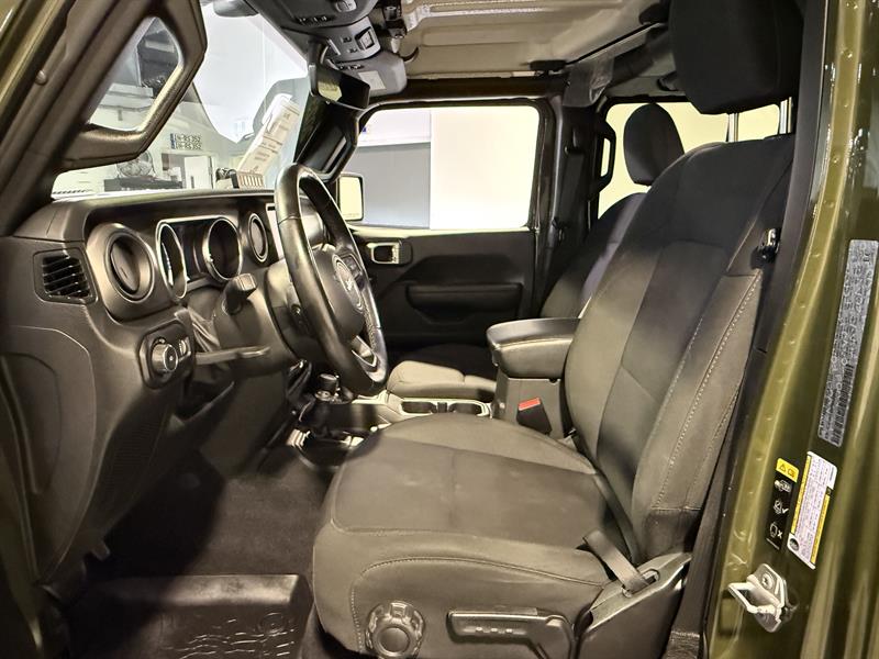jeep Wrangler 2023 - 11
