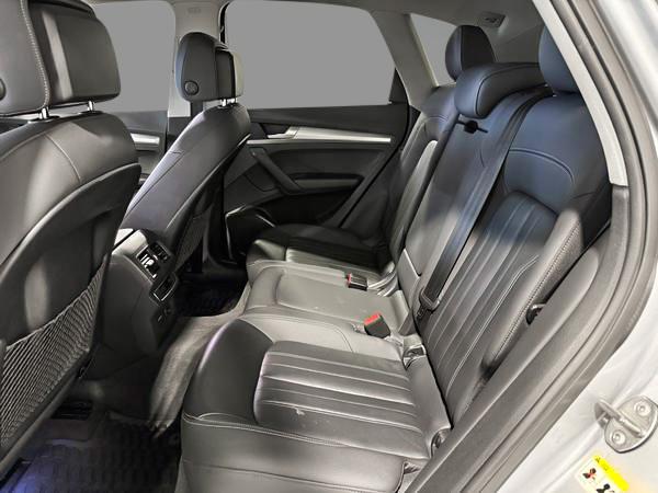 audi Q5 2021 - 24