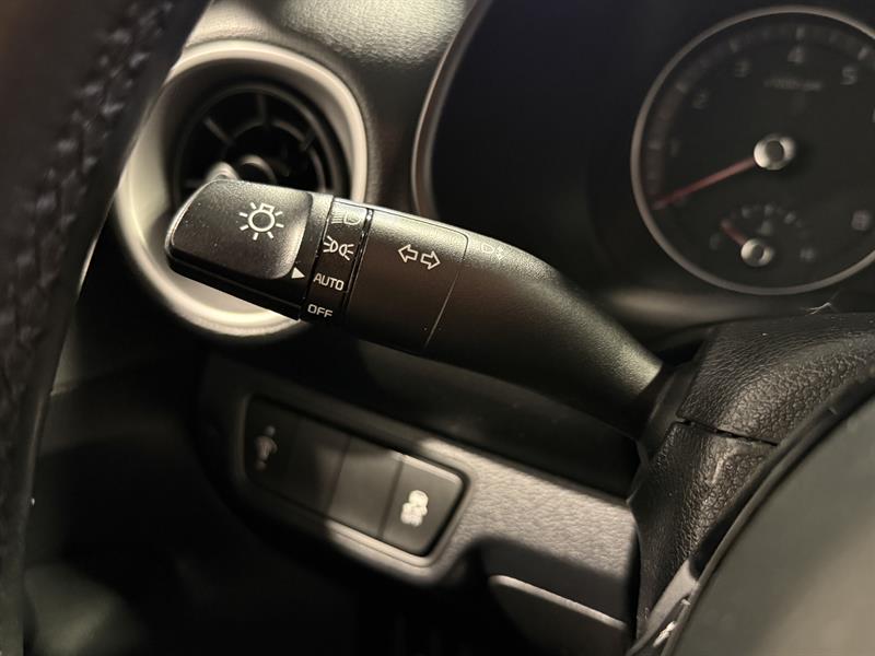 kia Forte 2021 - 17