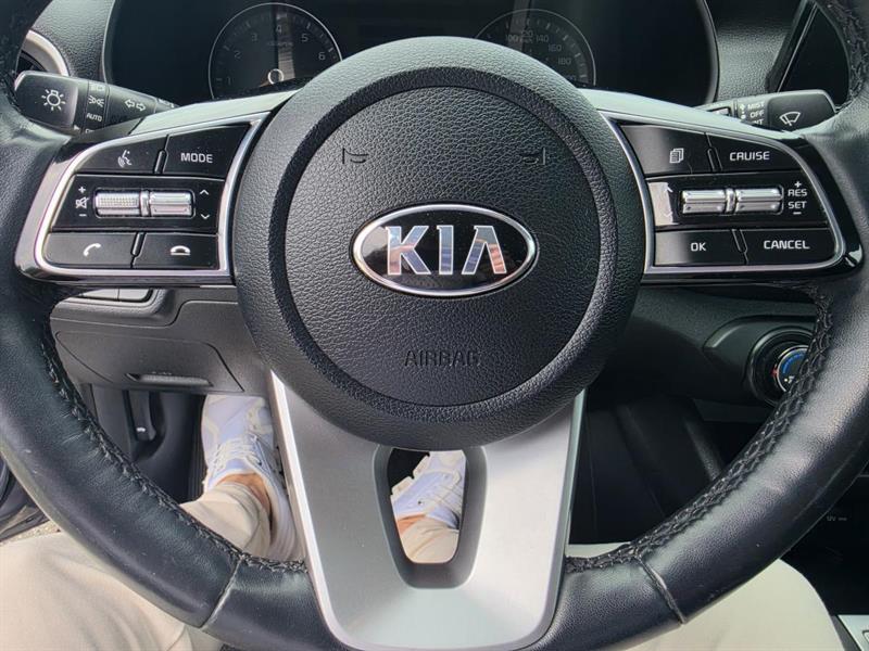 kia Forte 2019 - 12