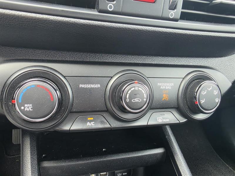 kia Forte 2019 - 18