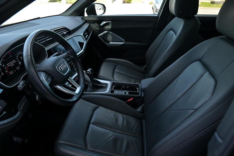 audi Q3 2022 - 12