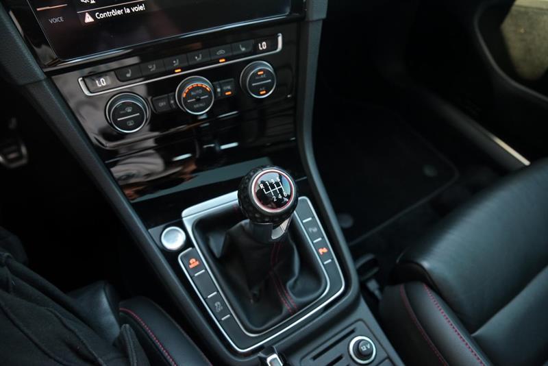 volkswagen Golf GTI 2021 - 20