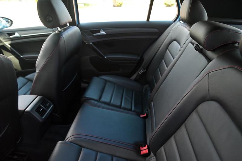 volkswagen Golf GTI 2021 - 22