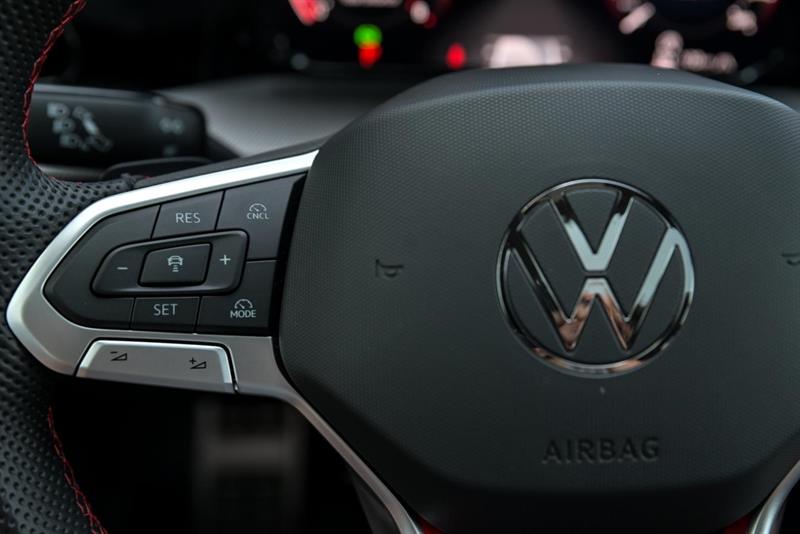 volkswagen Golf GTI 2025 - 16