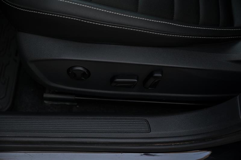 volkswagen Jetta 2023 - 12