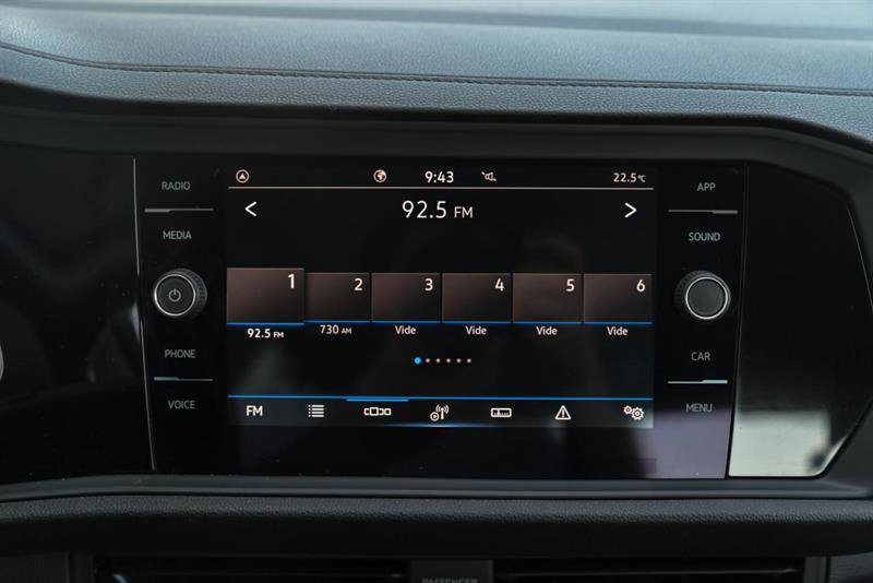 volkswagen Jetta 2023 - 18