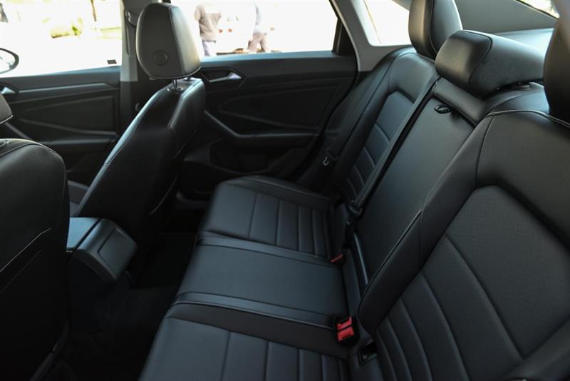 volkswagen Jetta 2023 - 24