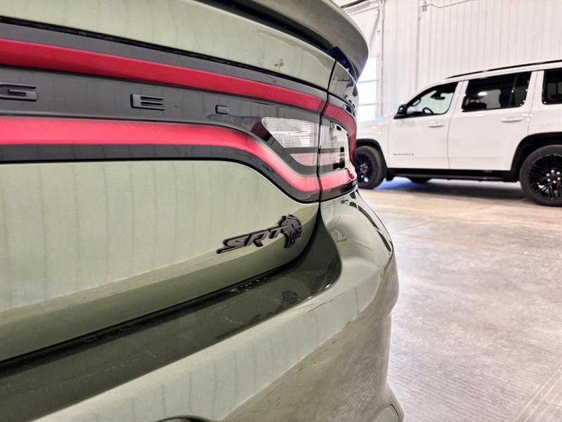 dodge Charger 2022 - 7