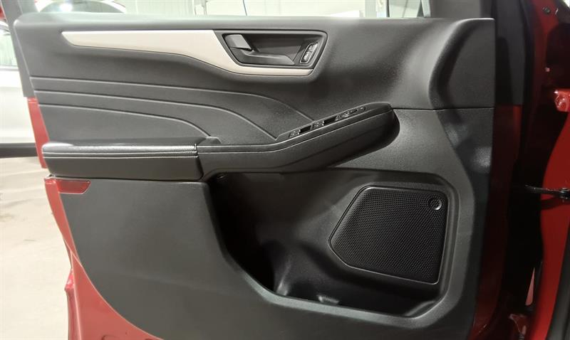ford Escape 2022 - 10