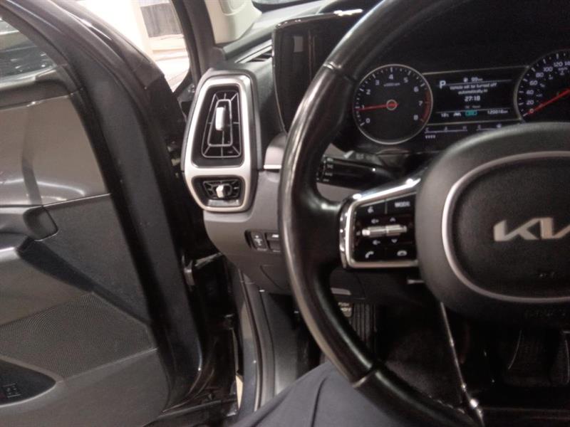 kia Sorento 2023 - 26
