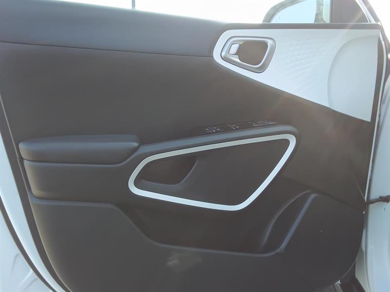 kia Soul EV 2023 - 15