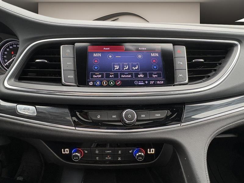 buick Enclave 2023 - 17