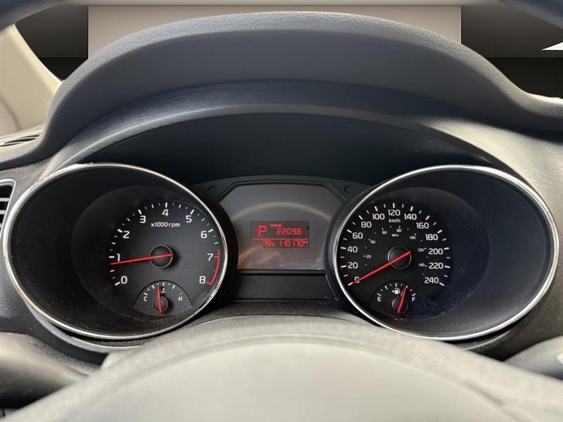 kia Sedona 2017 - 13