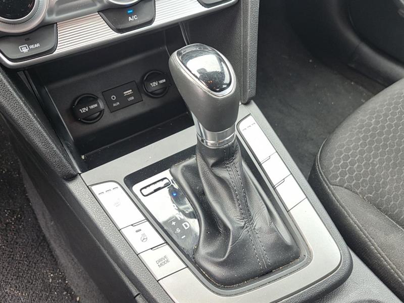 hyundai Elantra 2020 - 11