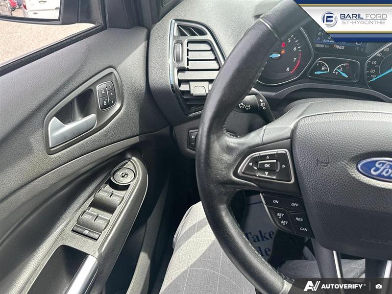 ford Escape 2019 - 16