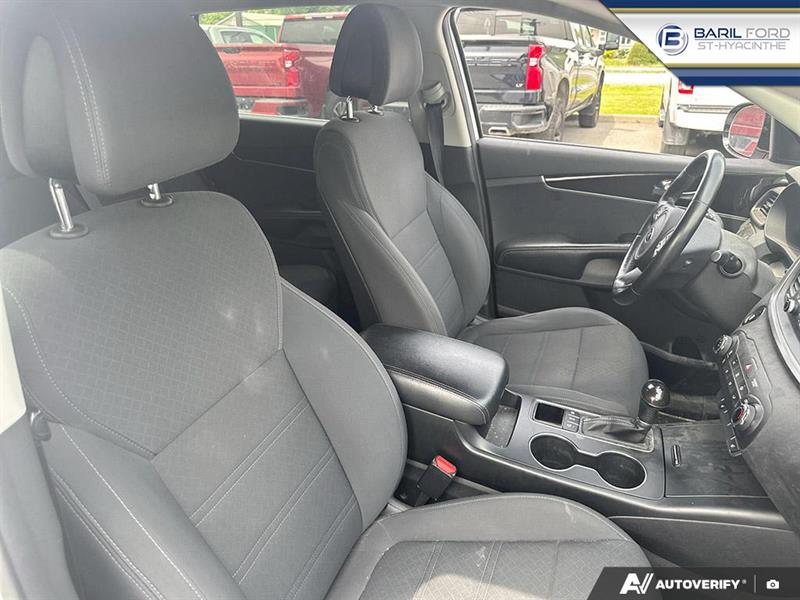 kia Sorento 2016 - 21