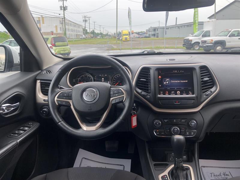 jeep Cherokee 2015 - 13
