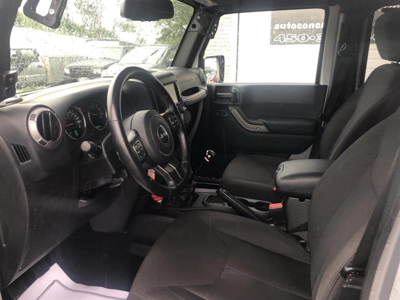 jeep Wrangler 2017 - 10