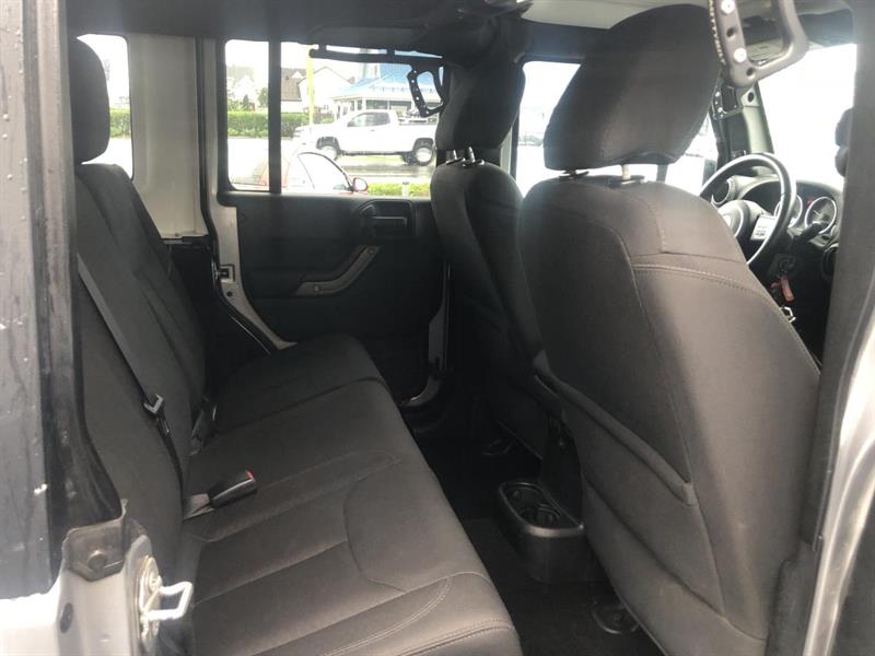 jeep Wrangler 2017 - 12