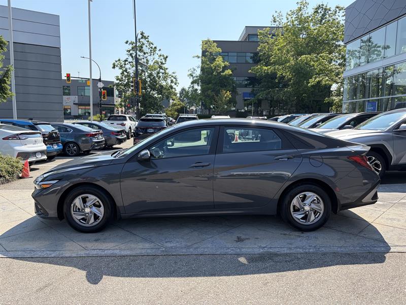 hyundai Elantra 2024 - 2