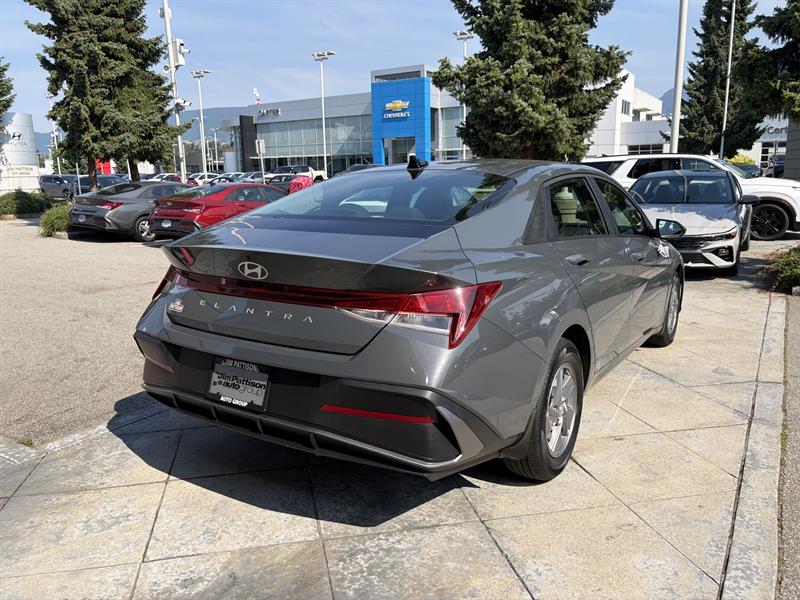 hyundai Elantra 2024 - 3