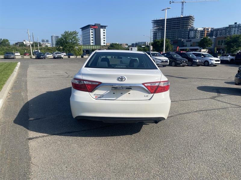 toyota Camry 2017 - 3