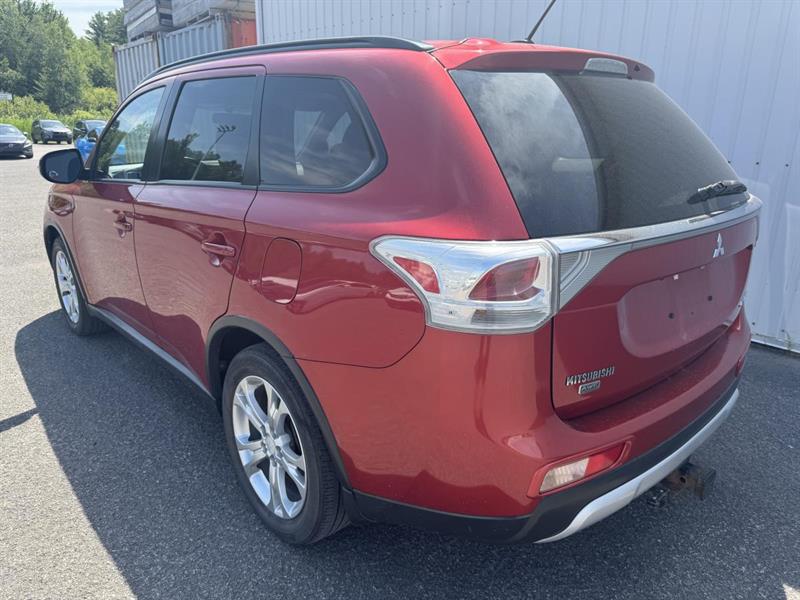 mitsubishi Outlander 2015 - 3