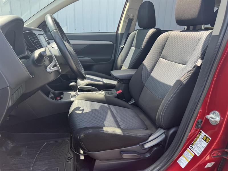 mitsubishi Outlander 2015 - 12