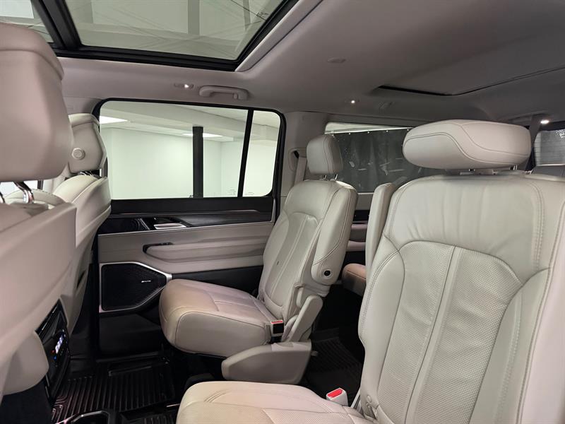 jeep Wagoneer 2023 - 24