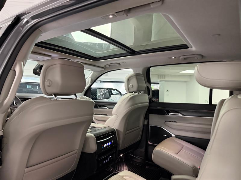 jeep Wagoneer 2023 - 29