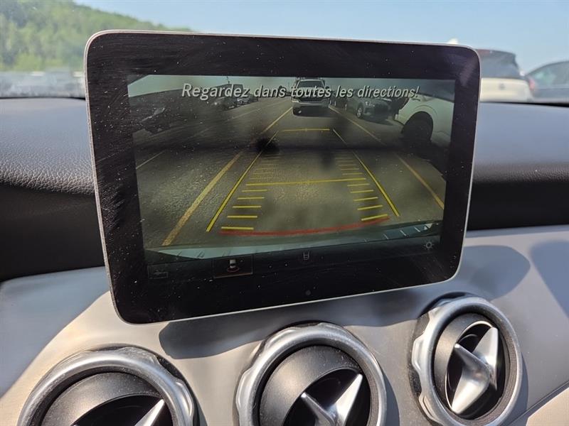 mercedes-benz GLA 250 2018 - 8
