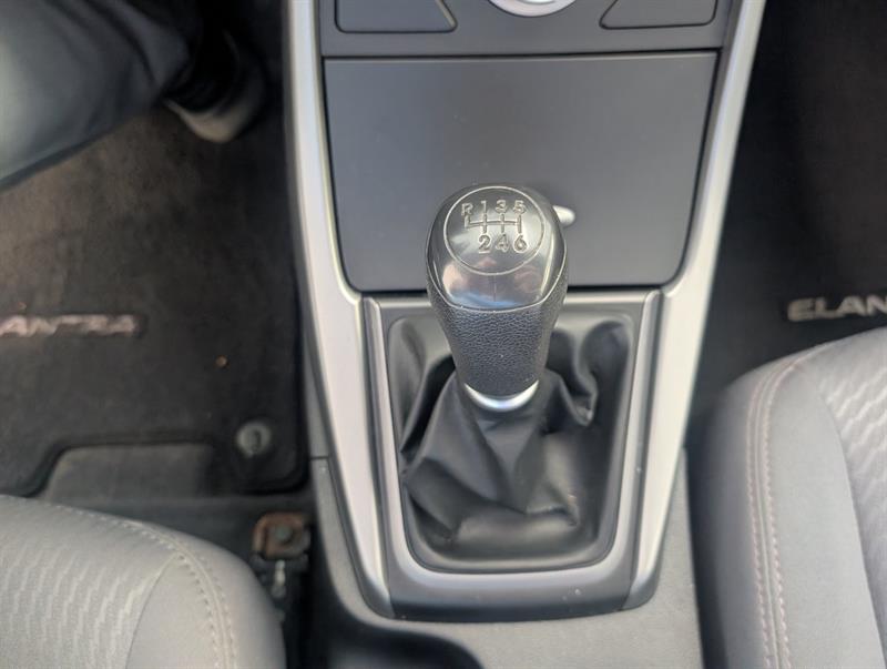 hyundai Elantra 2016 - 15