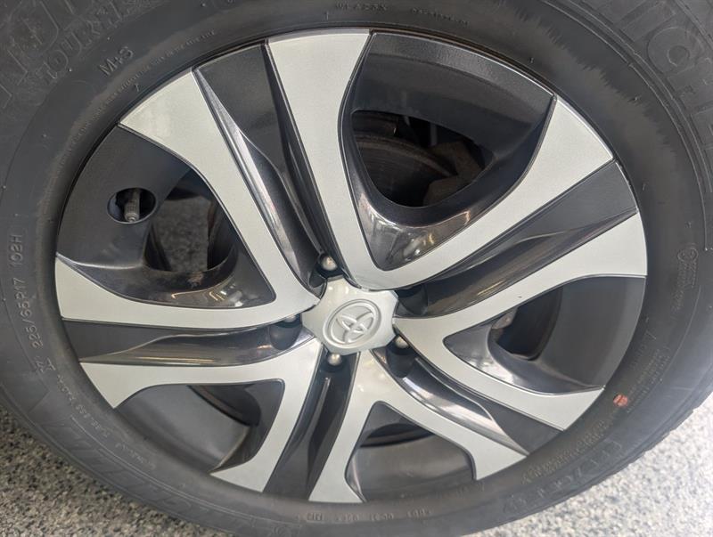 toyota RAV4 2016 - 24