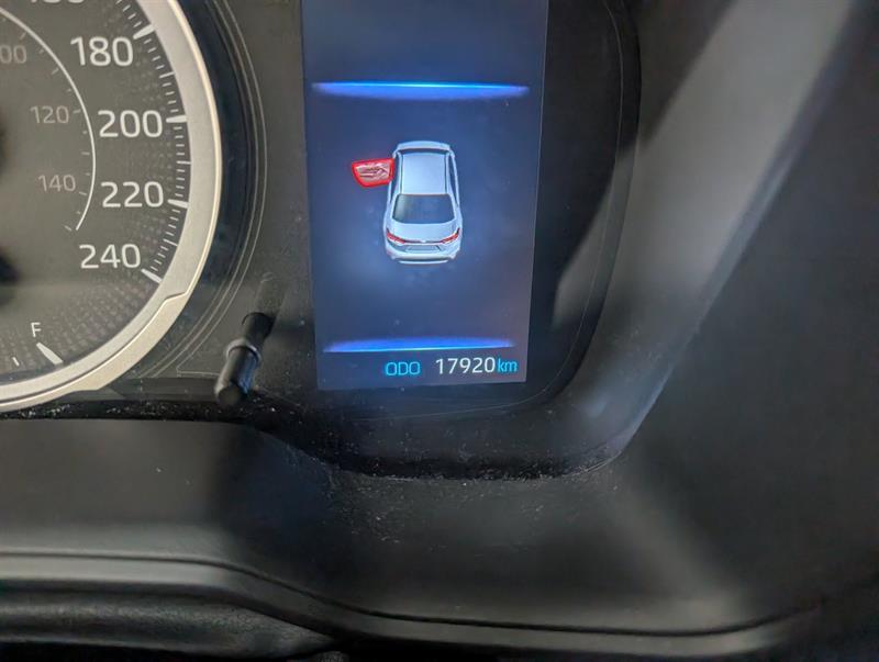 toyota Corolla 2022 - 21