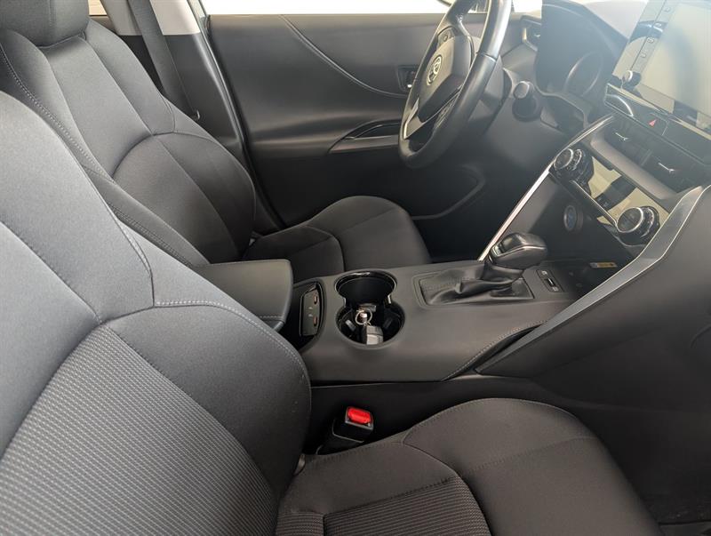 toyota Venza 2022 - 8